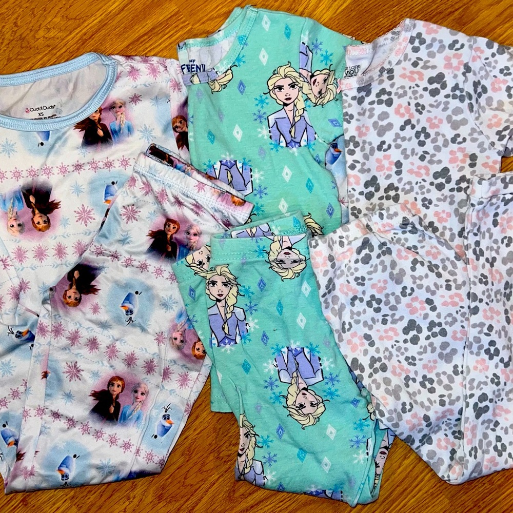 Pajamas 4T Frozen Elsa